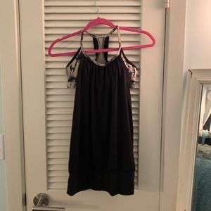 Lululemon tank top with bra